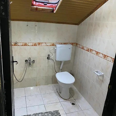 Kwatera prywatna Demir *